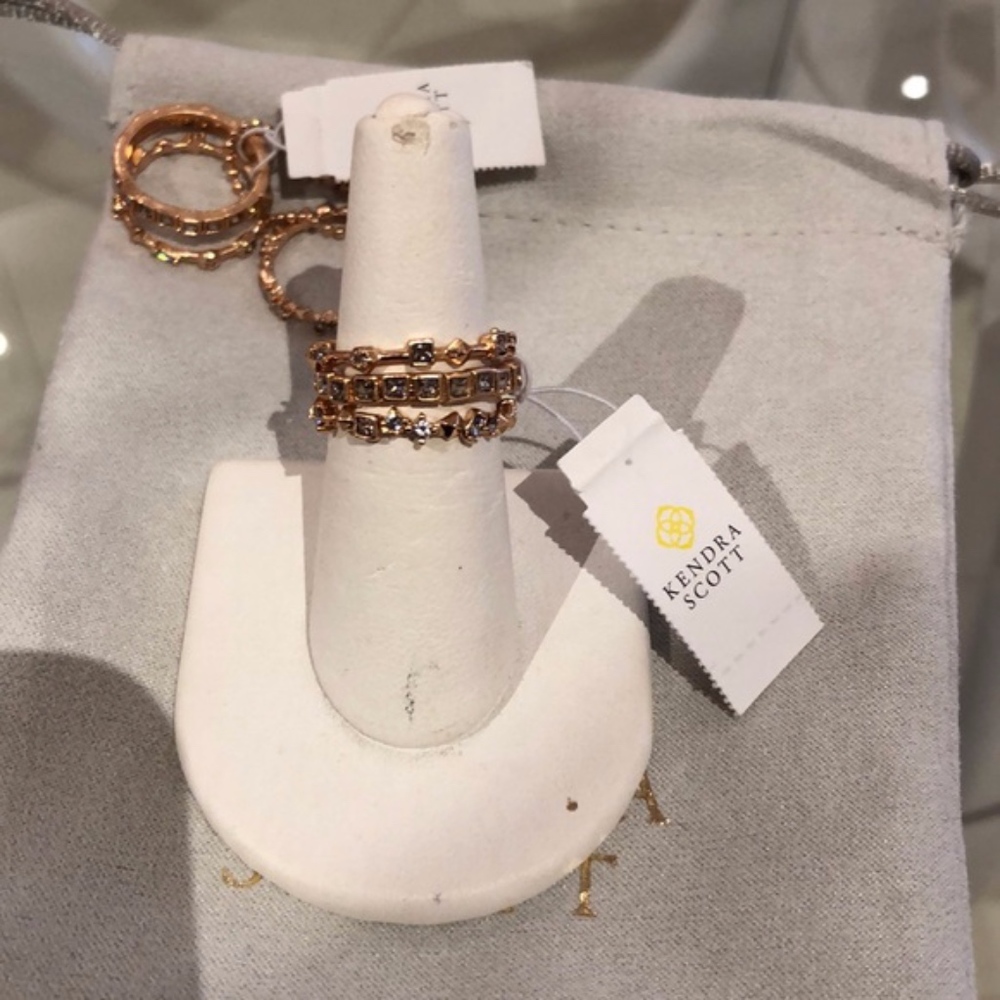 Kendra Scott Rose Gold Ring Set (Size 6) Karis